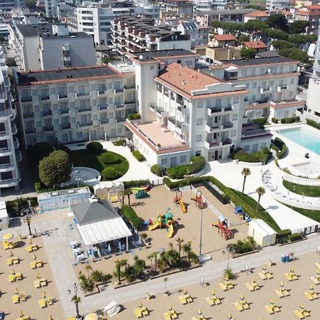 Bagni Miramare - Home Immobiliare Jesolo Luaran gambar