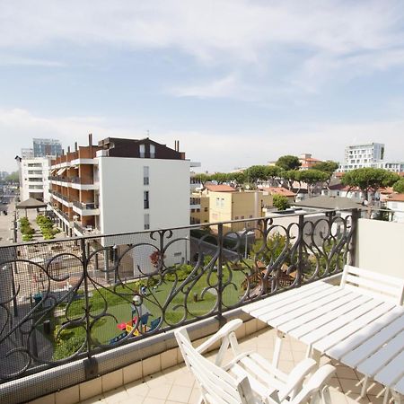 Bagni Miramare - Home Immobiliare Jesolo Luaran gambar