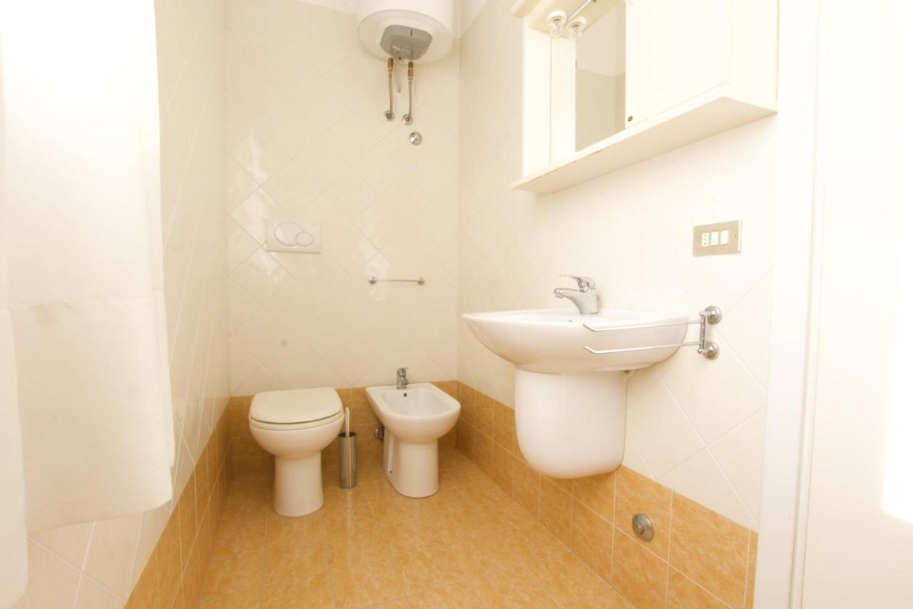 Bagni Miramare - Home Immobiliare Jesolo Luaran gambar