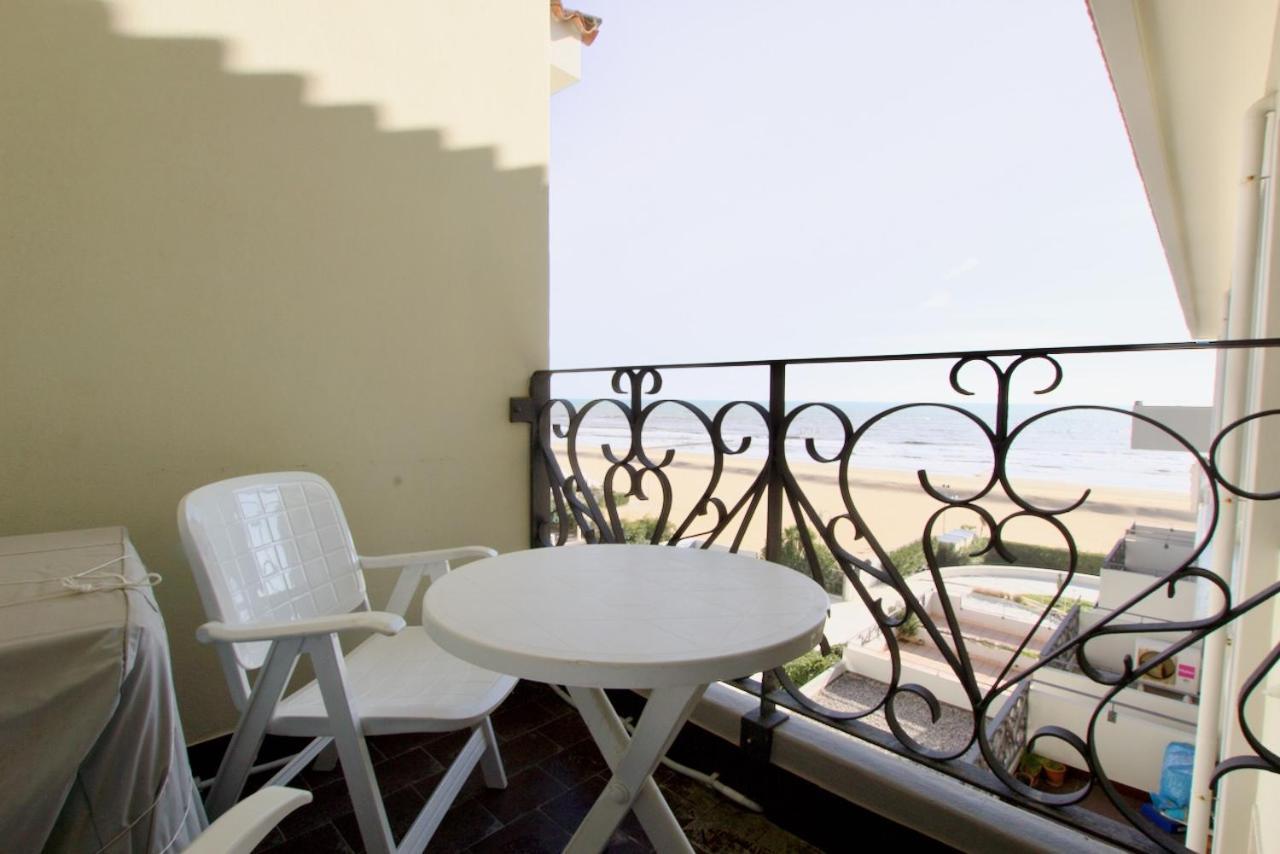 Bagni Miramare - Home Immobiliare Jesolo Luaran gambar